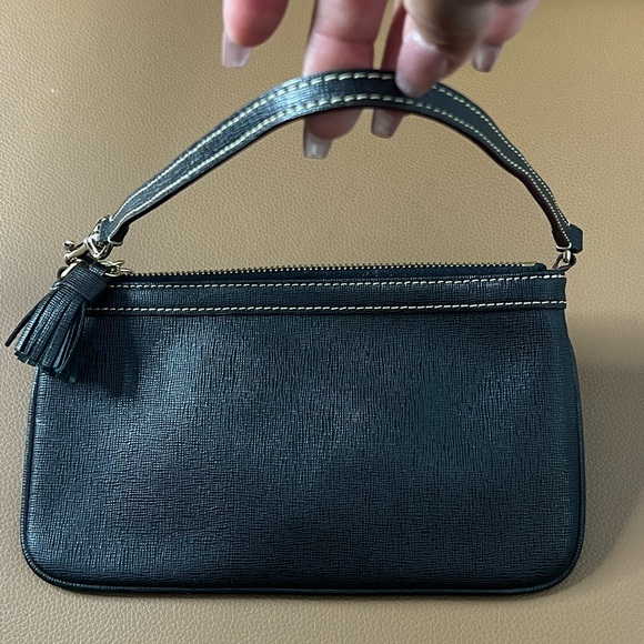 Dooney & Bourke Black Leather Wristlet - Picture 3 of 10